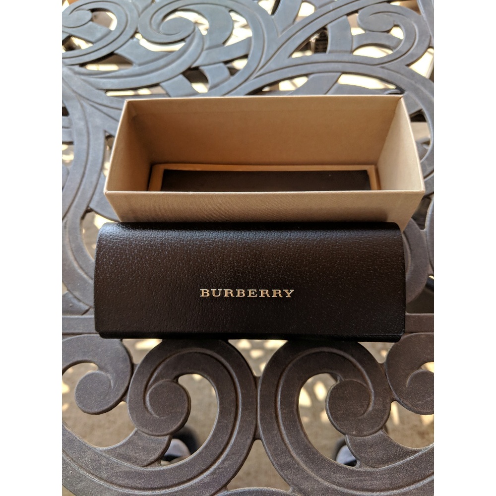 NWT Authentic Womens Burberry Square Sunglasses - Picture 7 of 7
